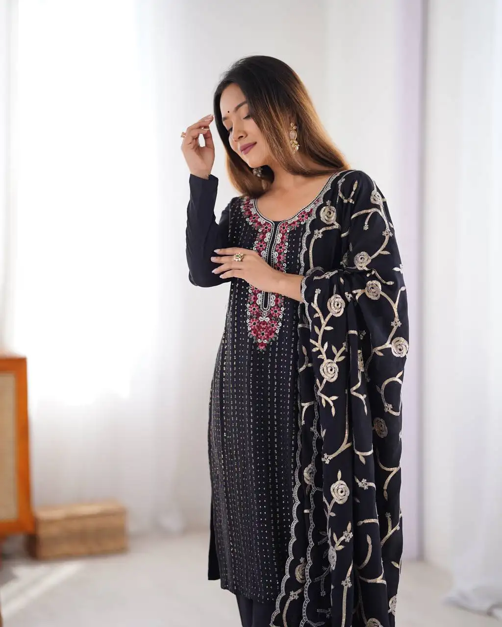 Women's Chinon Silk Sequence And Thread Work Straight Kurti With Pant and Dupatta Set - Image 9